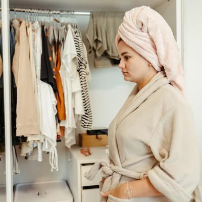 How to Decide What to Wear on a Particular Day (10&nbsp;Tips)